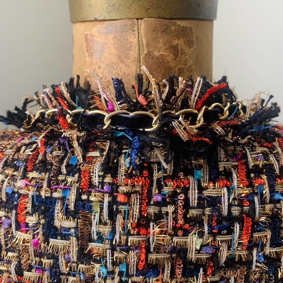 Tweed & Chain Women's Jacket - Picture 4 of 6